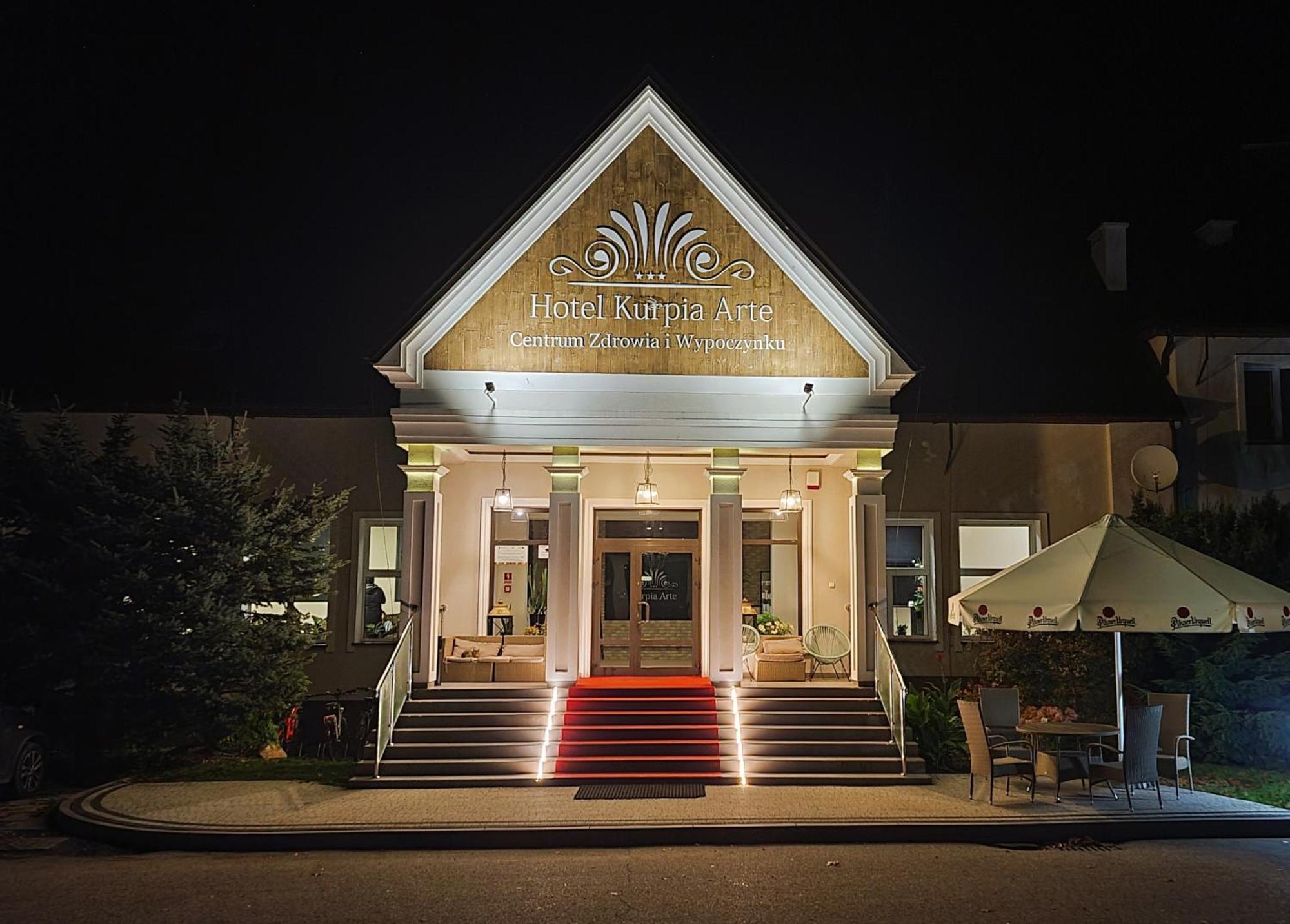 Hotel Kurpia Arte Nowogród Exteriér fotografie