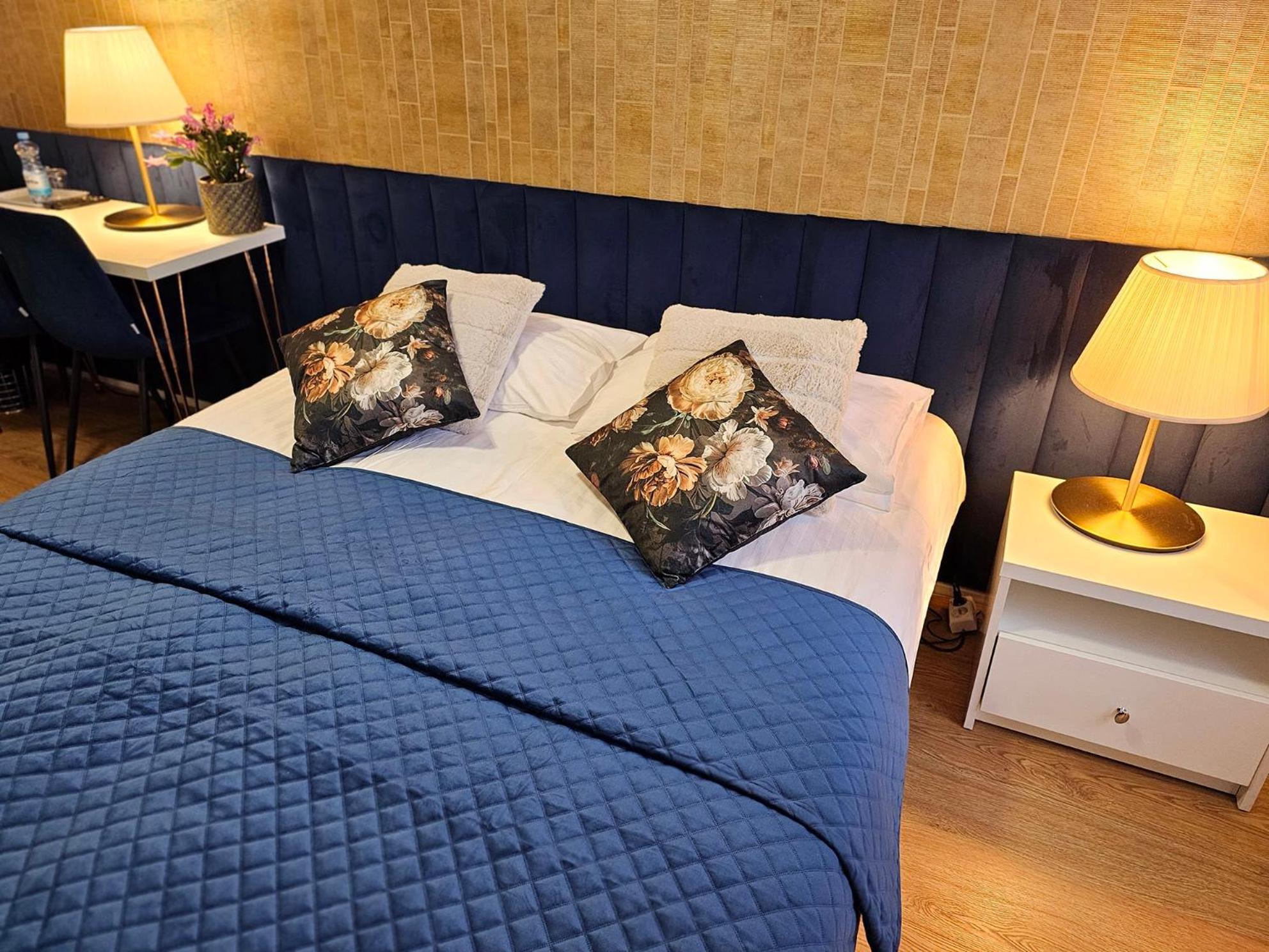 Hotel Kurpia Arte Nowogród Exteriér fotografie